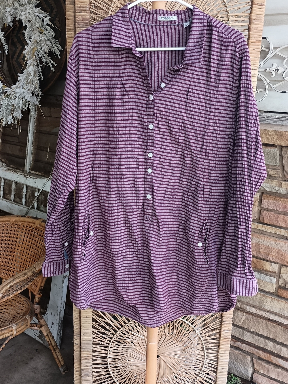 Toad & Co Purple/Maroon Mixologist Organic Cotton Striped Button-Down Shirt_XL